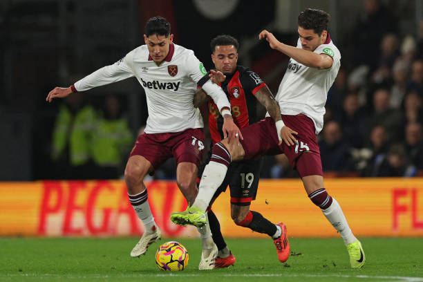 库里爆发领 库里爆发领