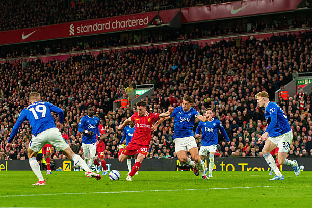 他在一些比 他在一些比