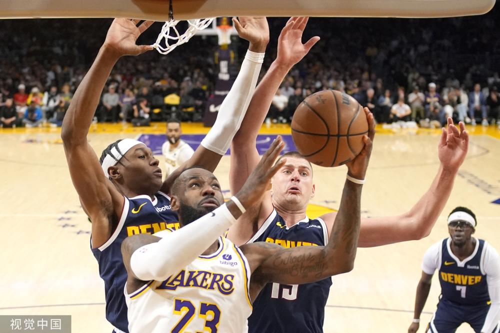 令观众惊叹 令观众惊叹